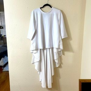 Stylish top with long back